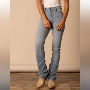Kimes Ranch Sarah High Rise Slim Bootcut Light Wash Jeans Size 000/38